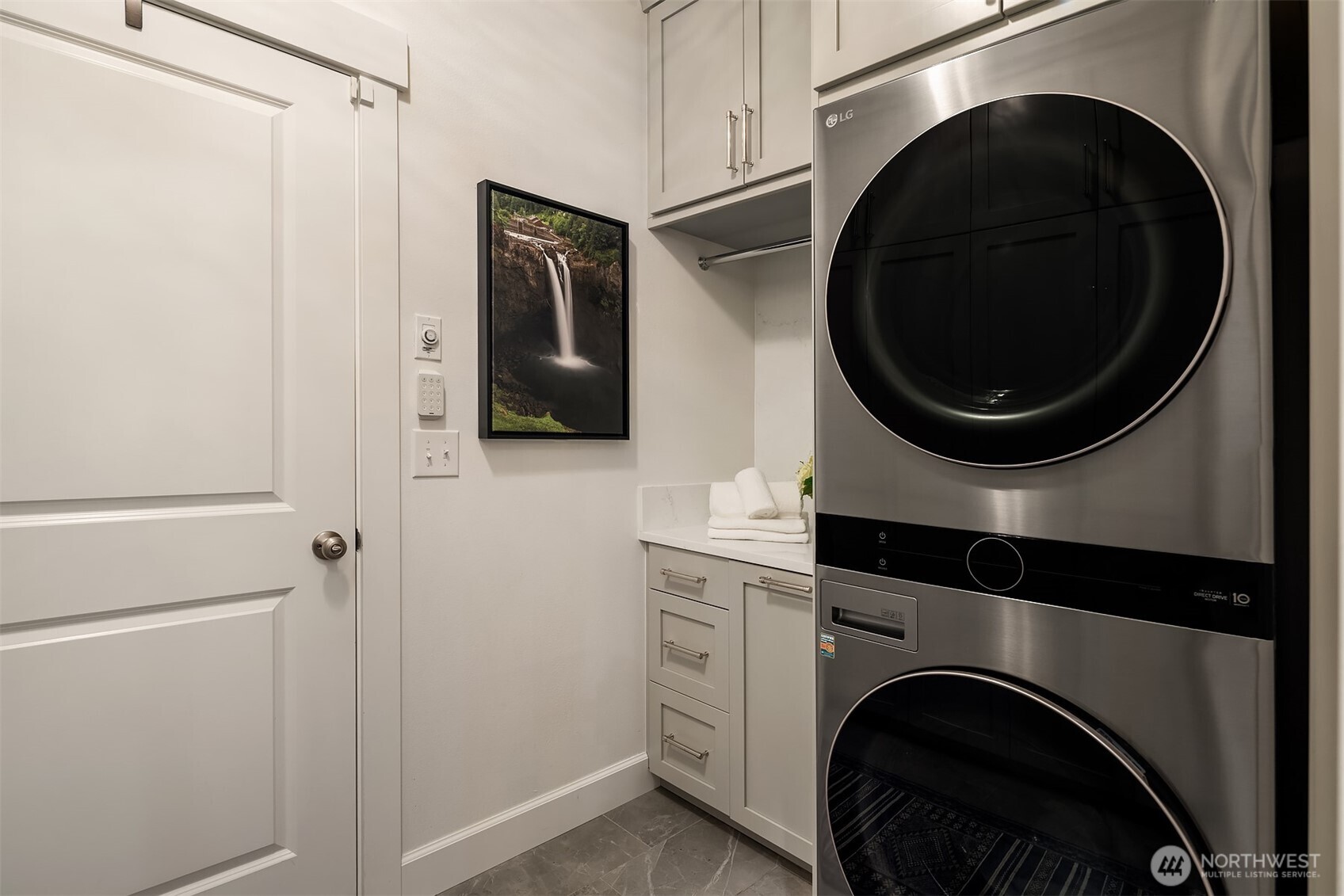 1278 Haystack Avenue Southeast North Bend, WA 98045 - Photo 11 of 29