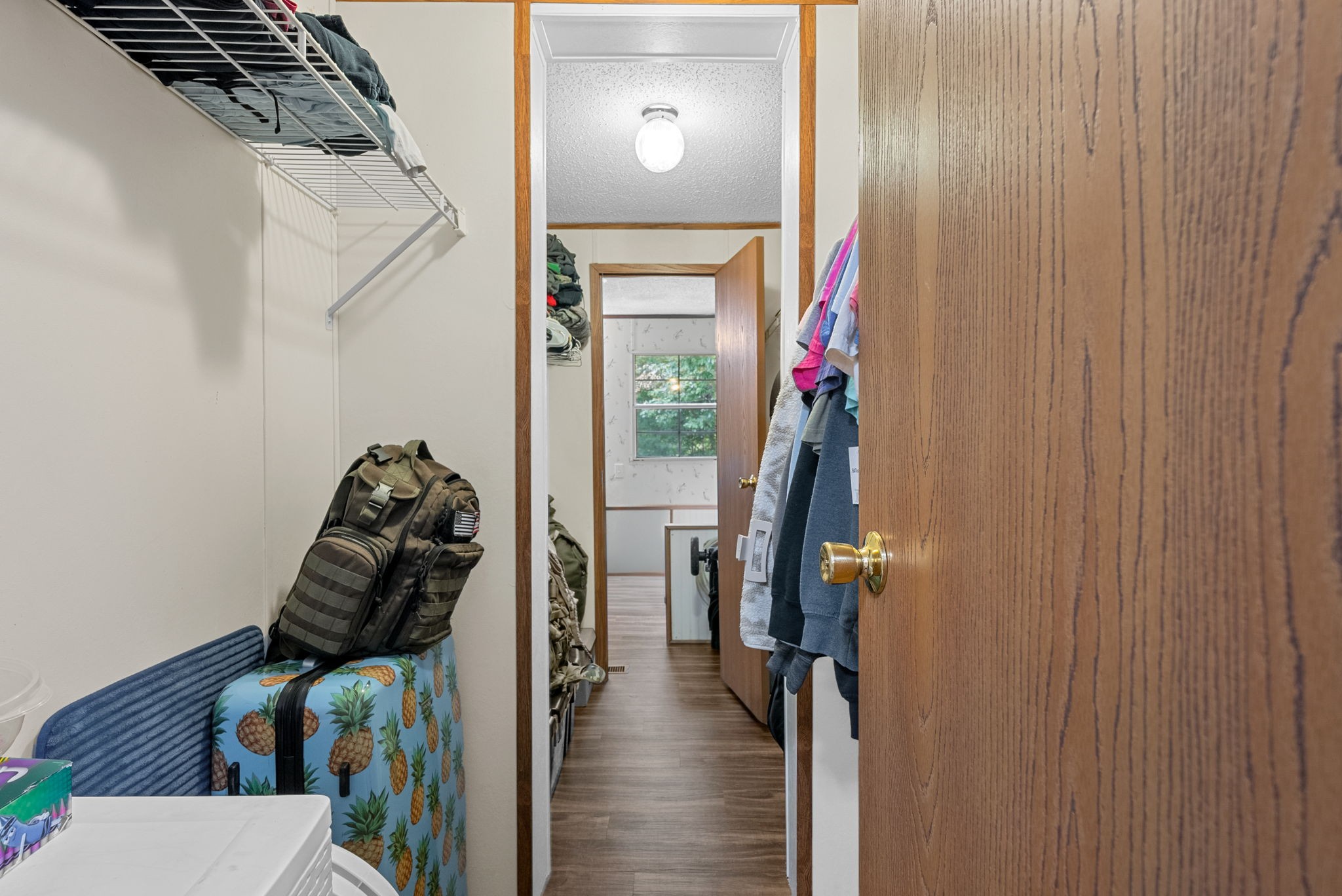 242 Barn Circle Road Big Rock, TN 37023 - Photo 15 of 40 a view of a livingroom with furniture and stairs