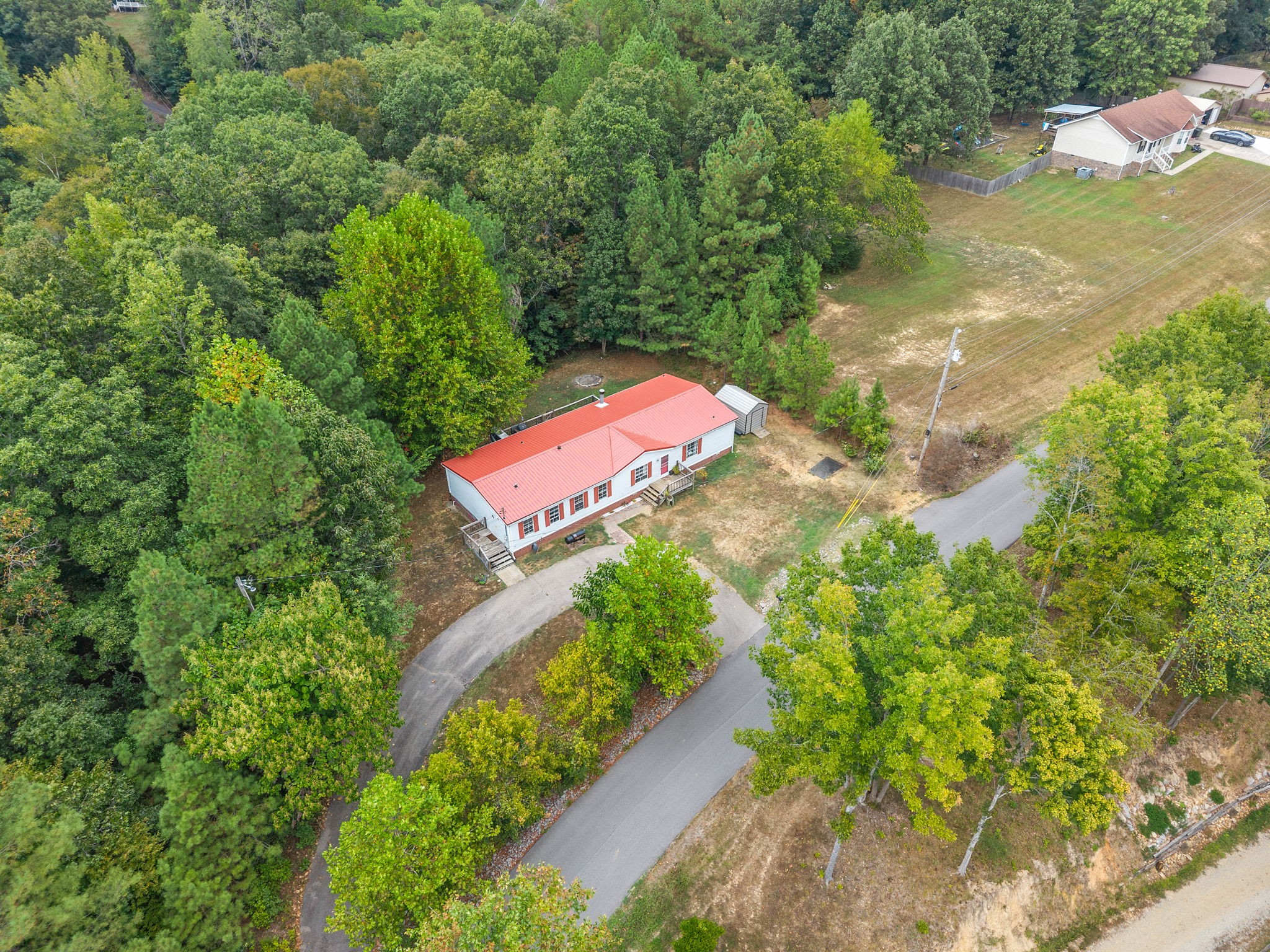 242 Barn Circle Road Big Rock, TN 37023 - Photo 36 of 40 a view of a yard with flower plants