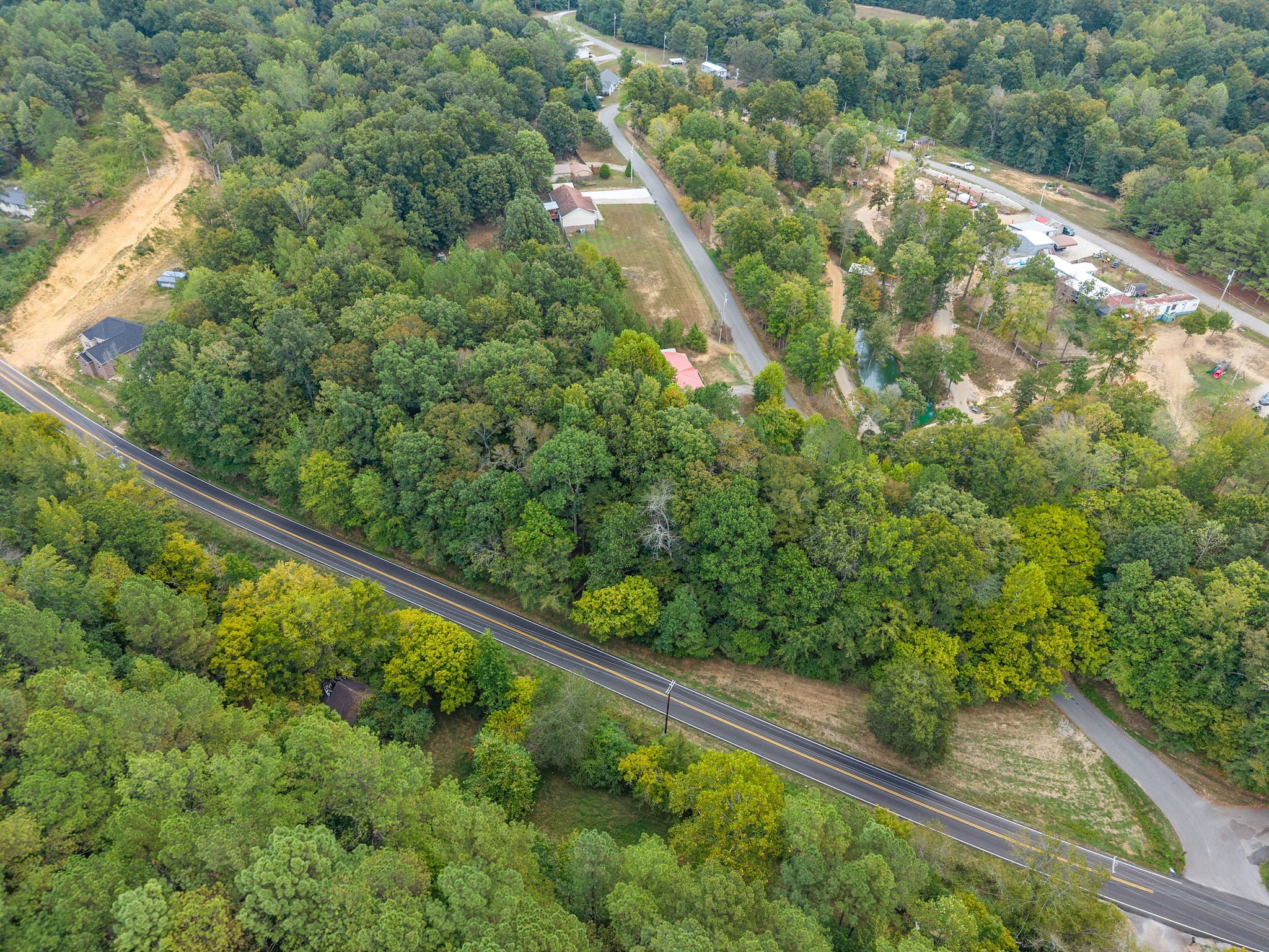 242 Barn Circle Road Big Rock, TN 37023 - Photo 39 of 40 a view of a garden from a balcony
