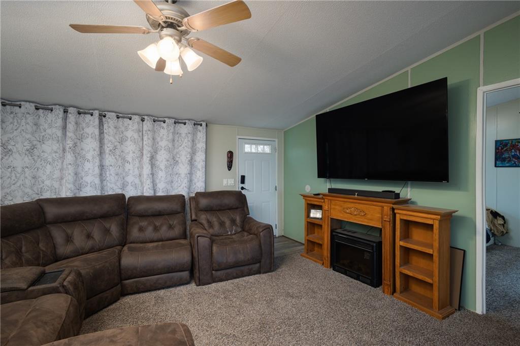1 Southwest 575th Road Warrensburg, MO 64093 - Photo 7 of 33
