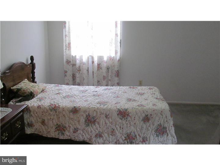 64 Mountainview Road Trenton, NJ 08628 - Photo 11 of 18 Bedroom 3