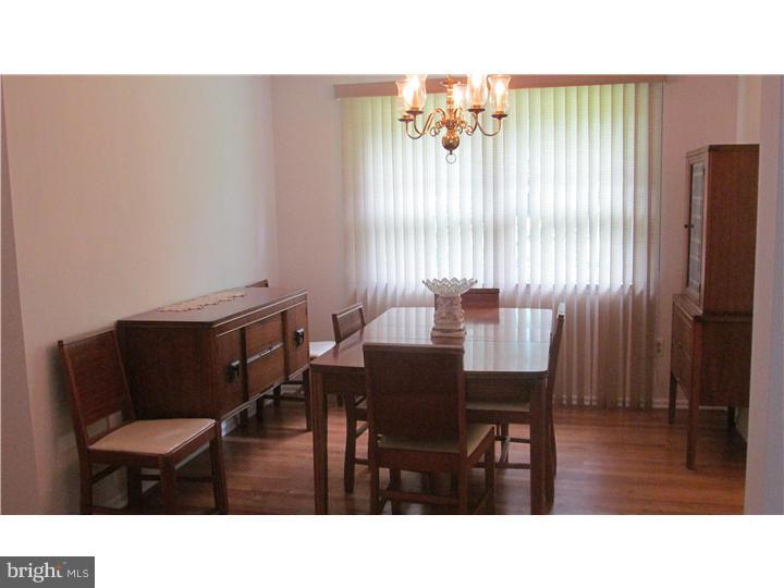 64 Mountainview Road Trenton, NJ 08628 - Photo 6 of 18 Dining Room