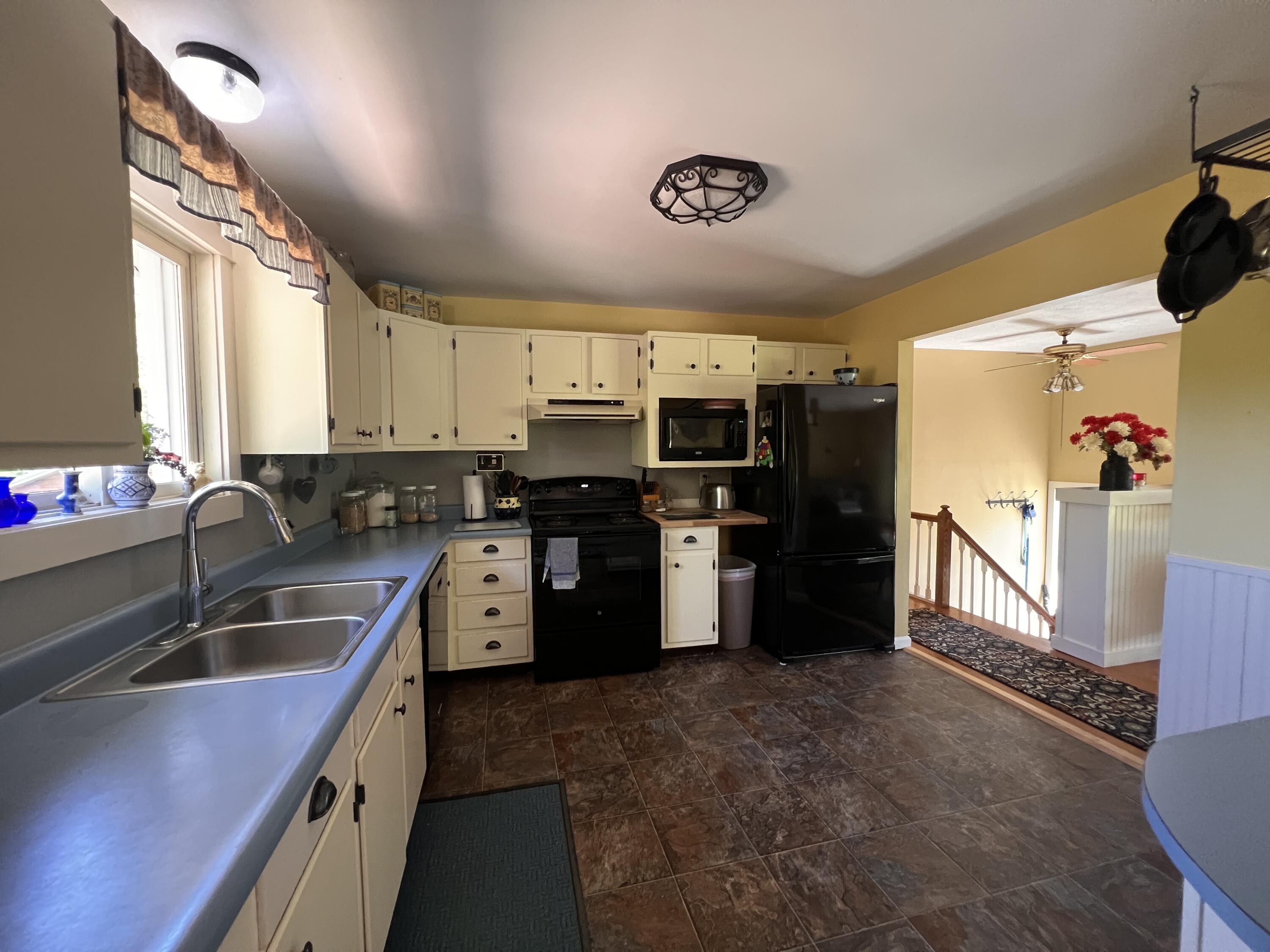 41 Bacon Road Unity, ME 04988 - Photo 20 of 71 Kitchen