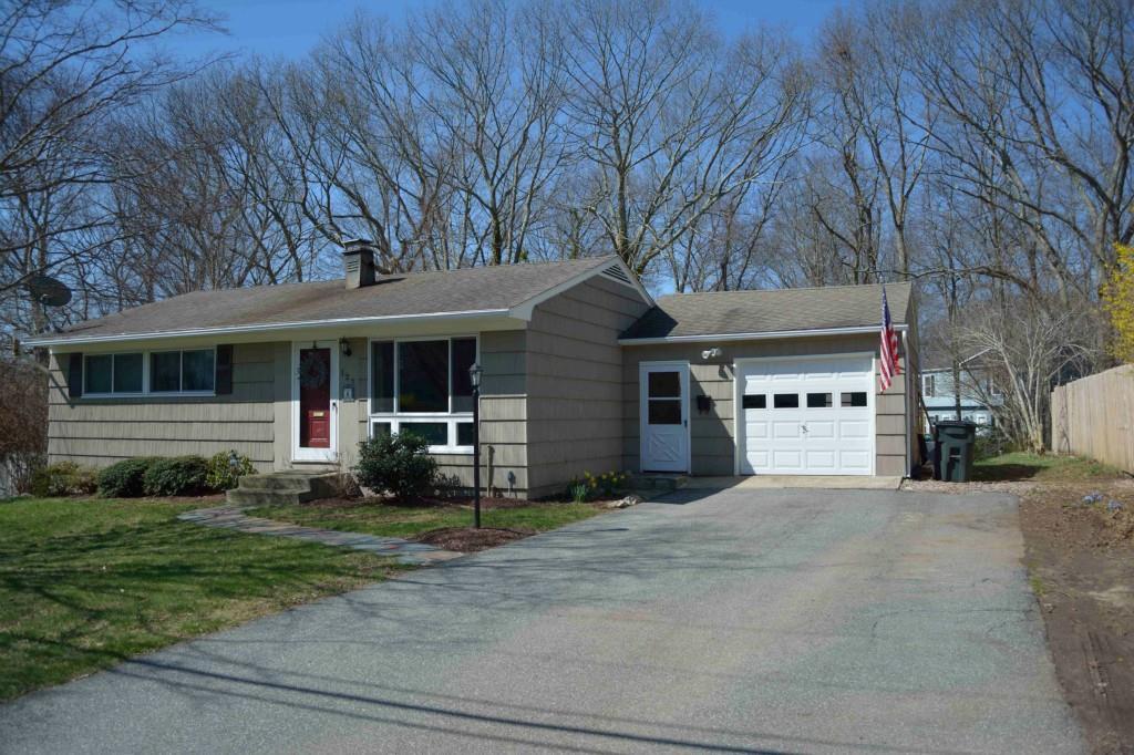 127 Russell Street Groton, CT 06355 - Photo 1 of 1 Gallery Image 1