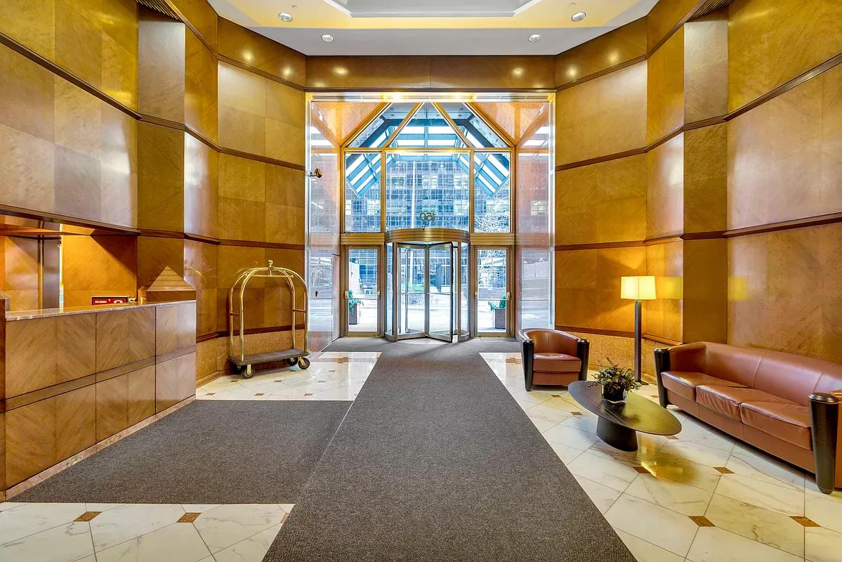 150 West 56th Street, Unit 5903 Manhattan, NY 10019 - Photo 6 of 14