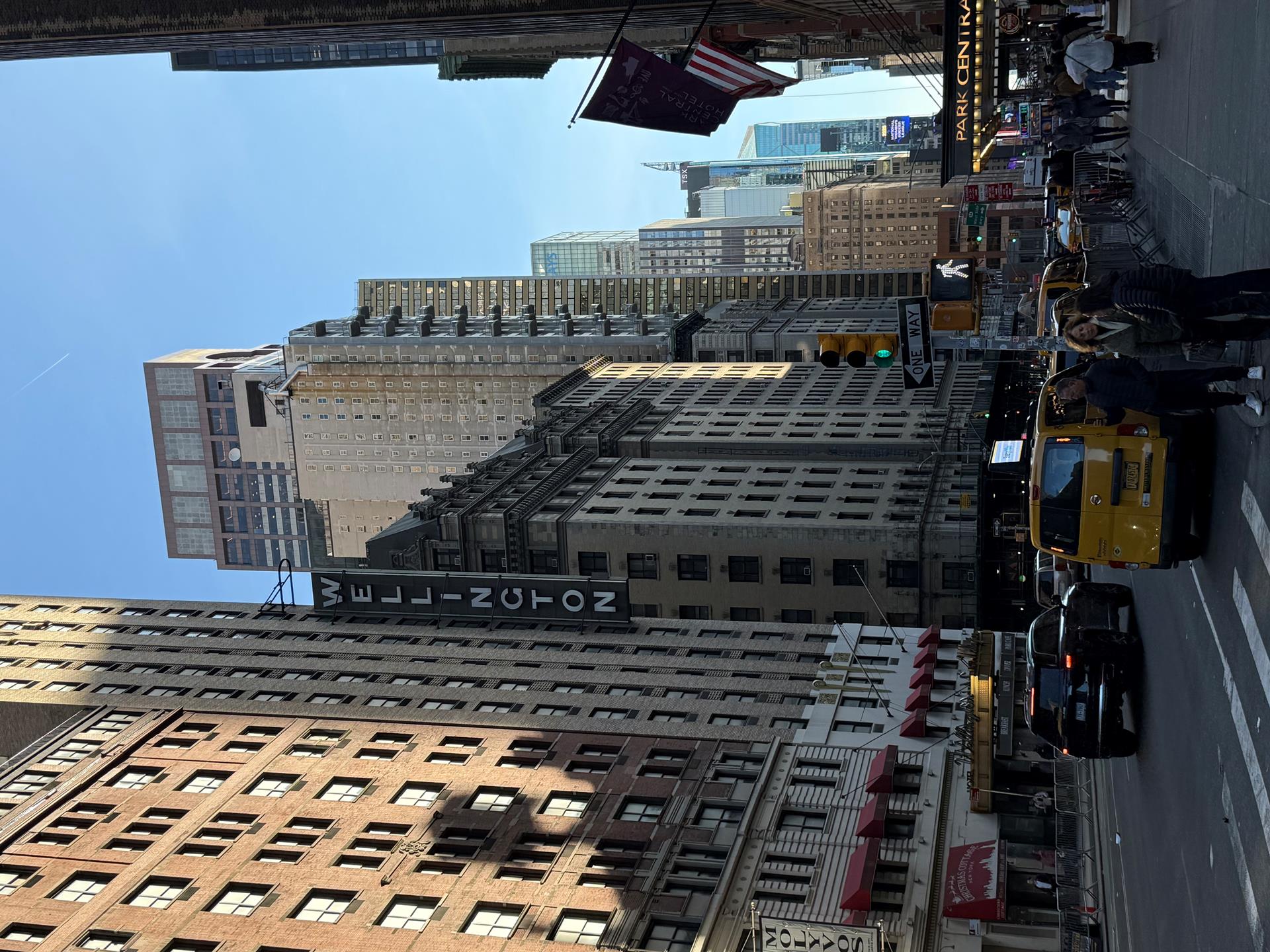 150 West 56th Street, Unit 5903 Manhattan, NY 10019 - Photo 9 of 14