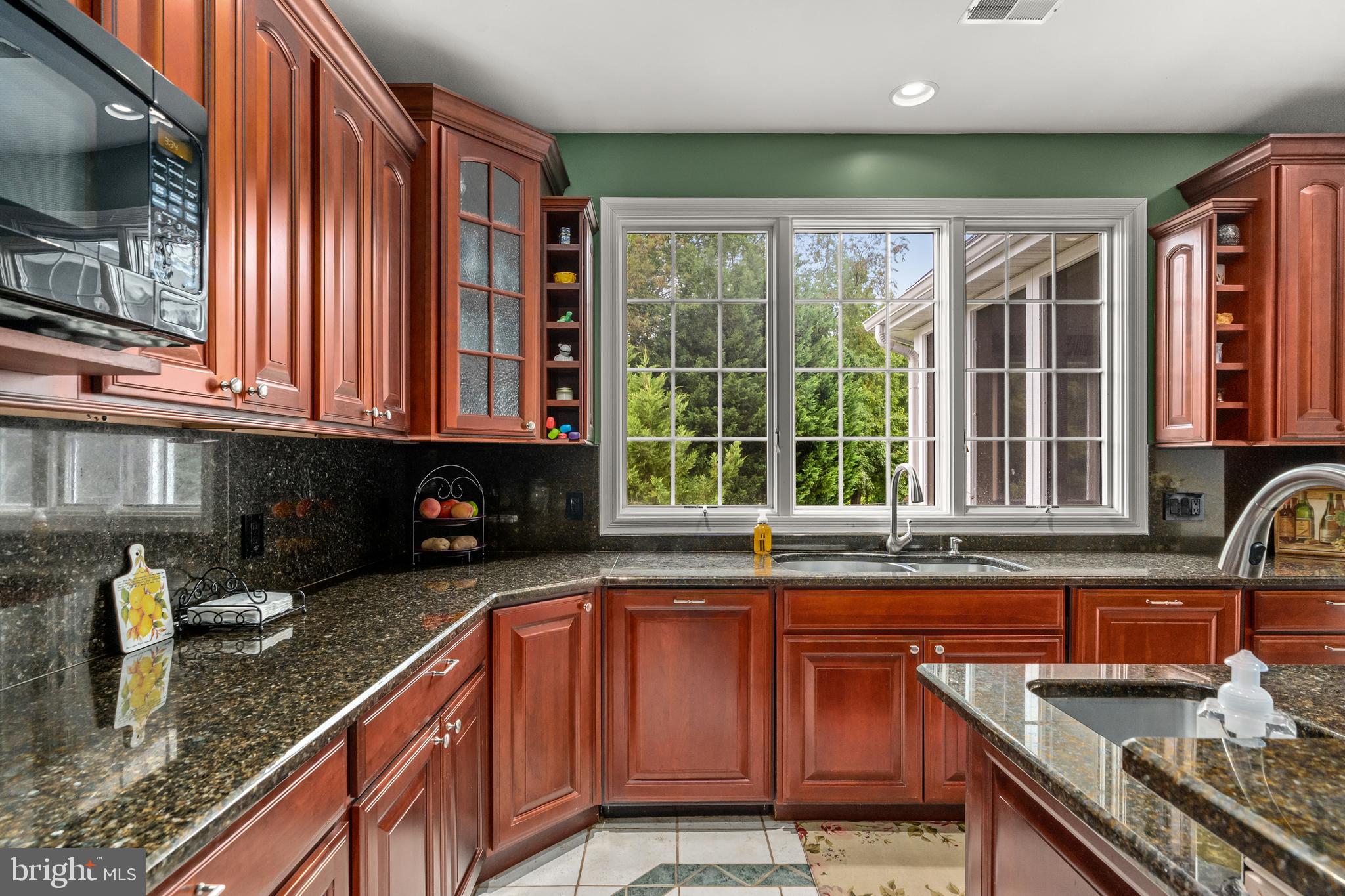 669 Garwood Road Moorestown, NJ 08057 - Photo 19 of 81