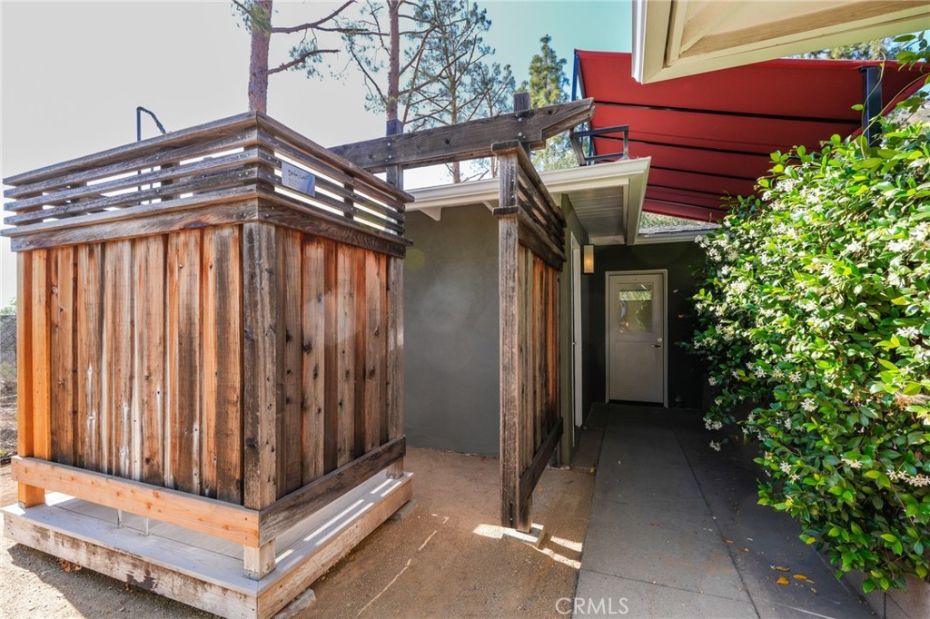430 Devonwood Road Altadena, CA 91001 - Photo 37 of 39
