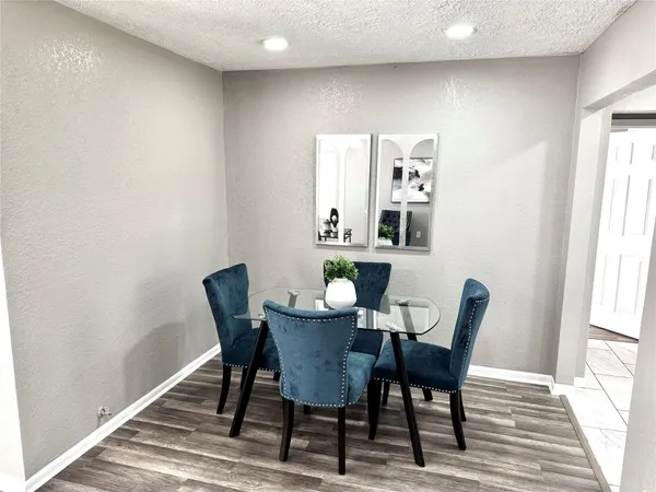 $2,000 | 903 Roper Street, Houston, TX 77034