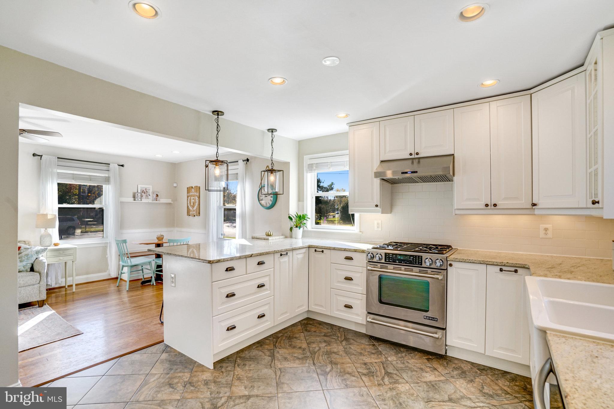 2914 Summerfield Road Falls Church, VA 22042 - Photo 12 of 38 Gallery Image 12