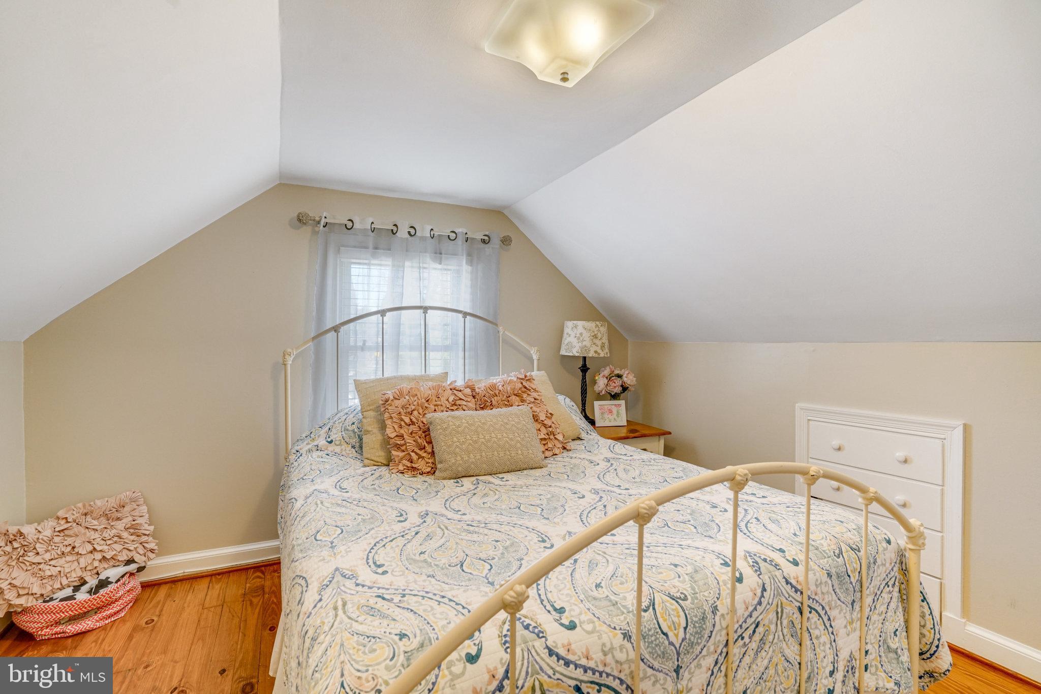 2914 Summerfield Road Falls Church, VA 22042 - Photo 26 of 38 Gallery Image 26