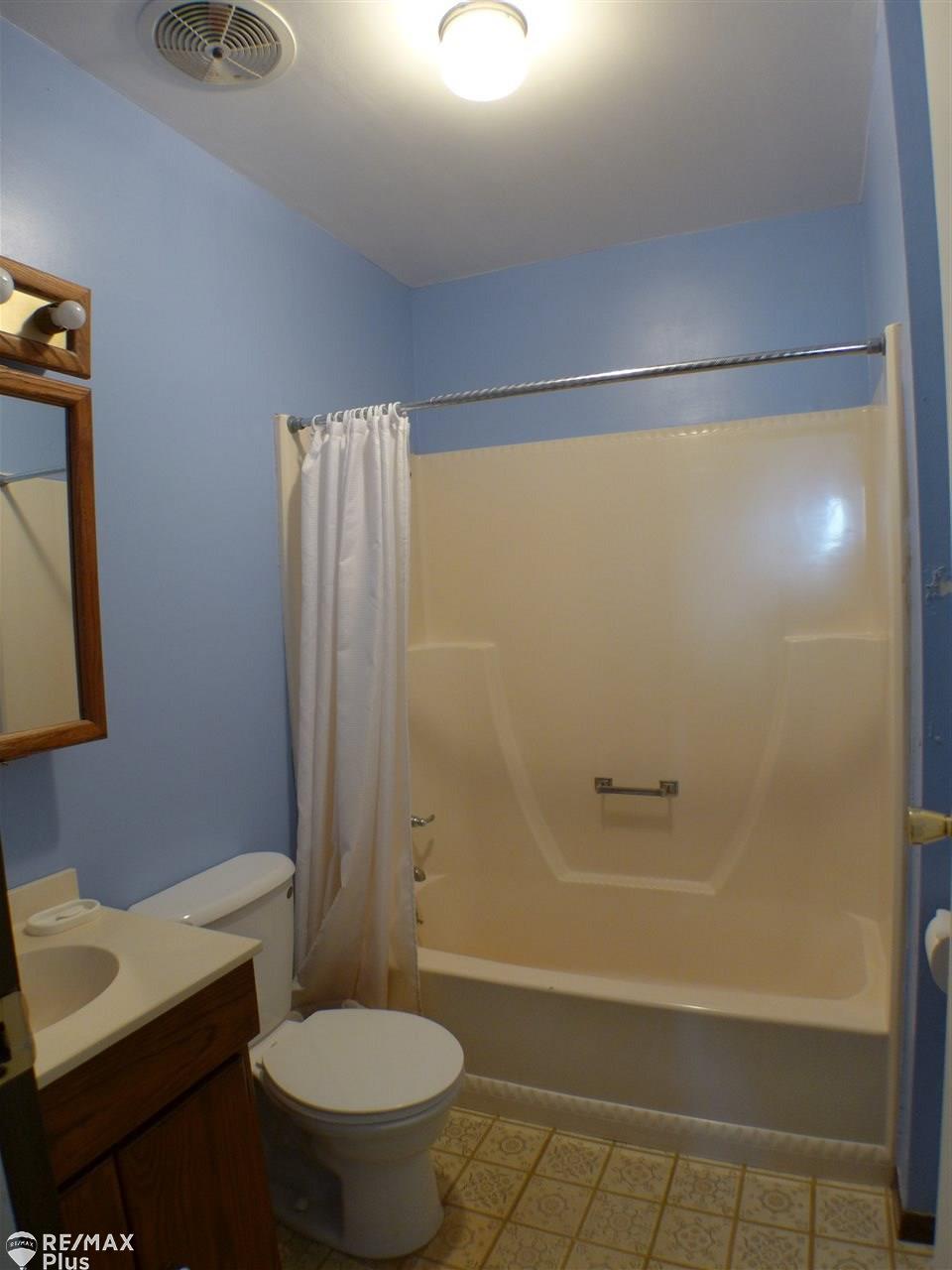 803 State Road Vassar, MI 48768 - Photo 8 of 18