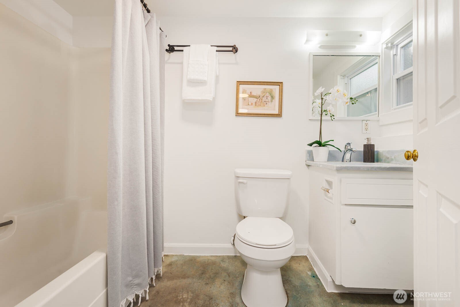 414 North 46th Street Seattle, WA 98103 - Photo 15 of 25