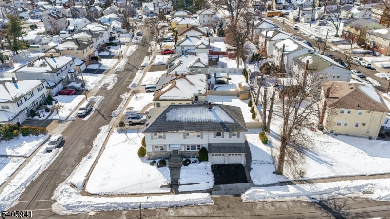 686 Gates Terrace Union, NJ 07083 - Photo 13 of 14