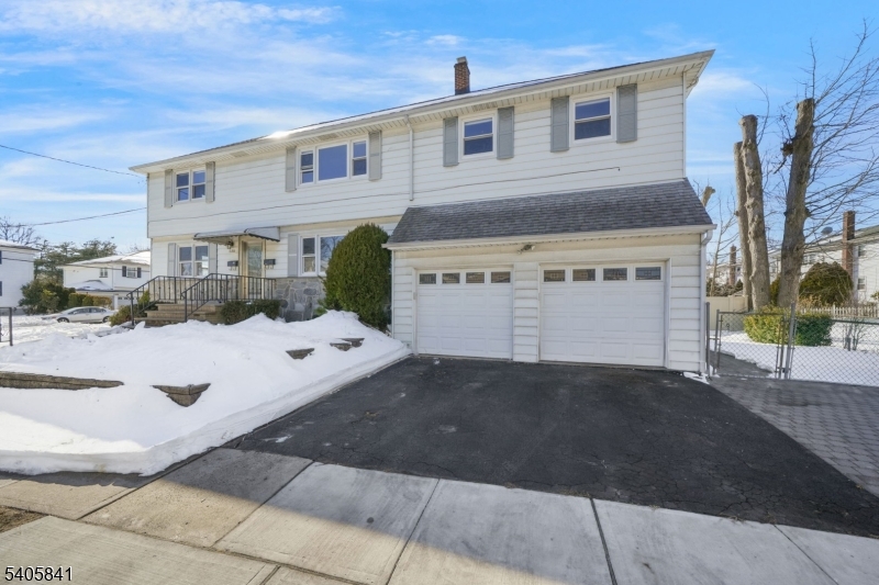 686 Gates Terrace Union, NJ 07083 - Photo 2 of 14