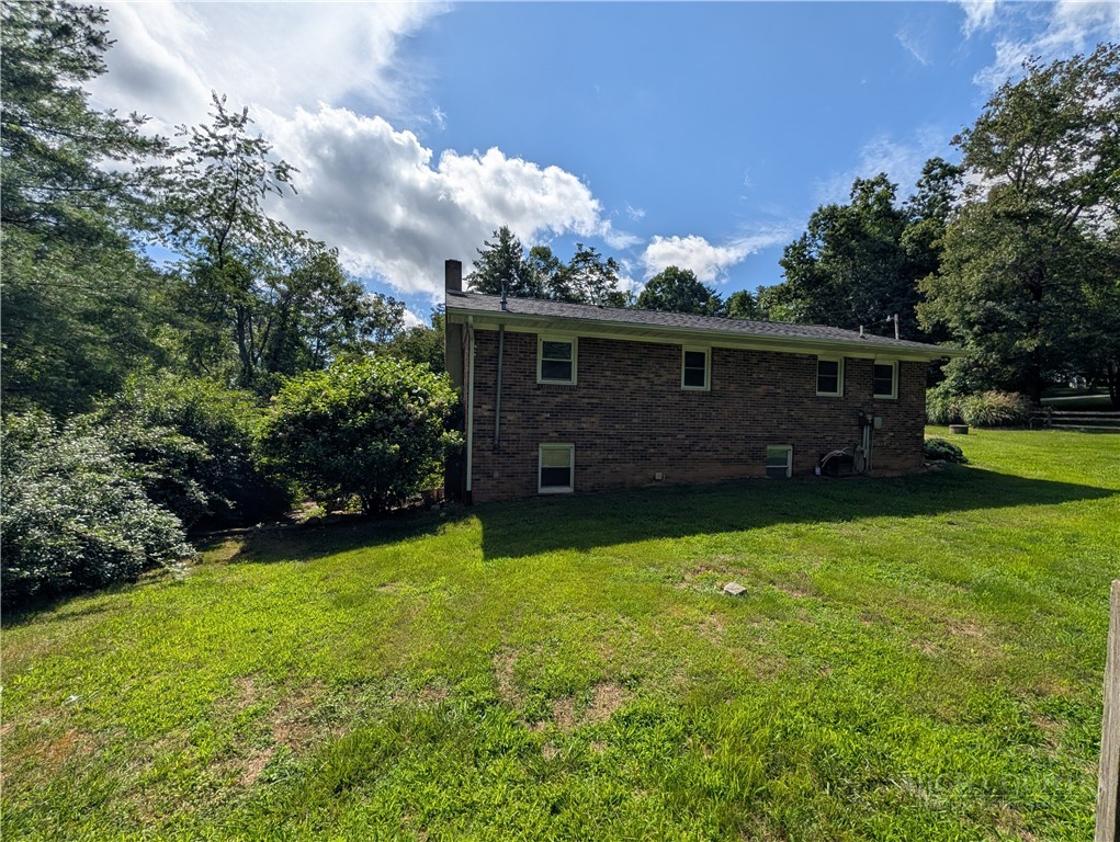 95 Glade Creek Road Sparta, NC 28675 - Photo 15 of 49