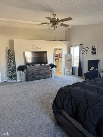 $379,900 | 5866 Thompson Park Boulevard, Indianapolis, IN 46237