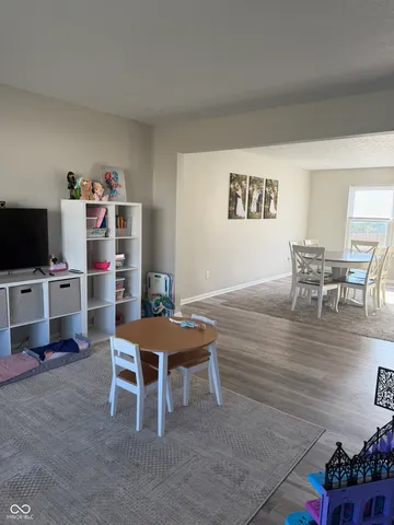 $379,900 | 5866 Thompson Park Boulevard, Indianapolis, IN 46237