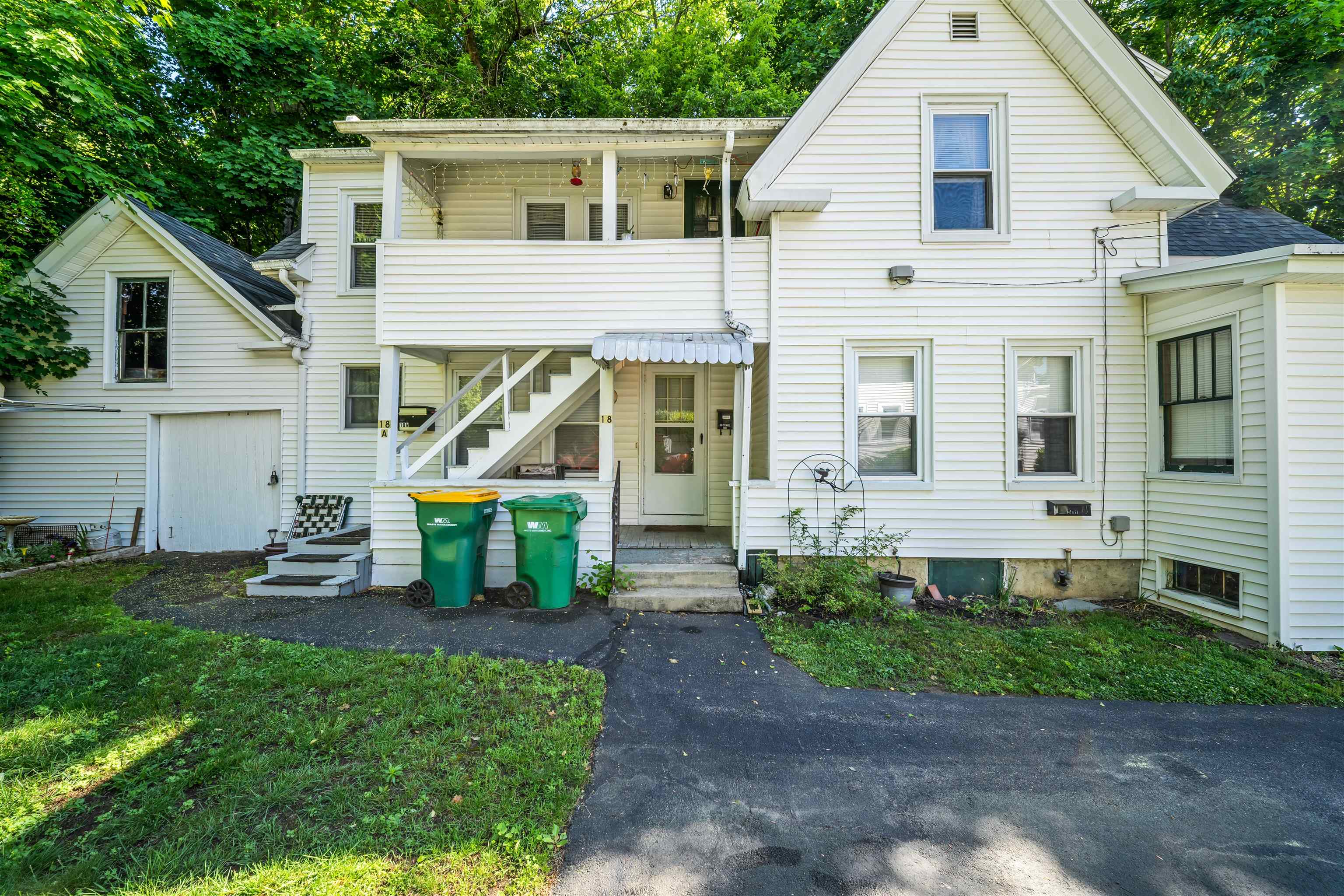 18 Morton Avenue Rochester, NH 03867 - Photo 4 of 32