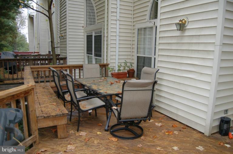11 Suncroft Court Silver Spring, MD 20904 - Photo 20 of 21 Deck