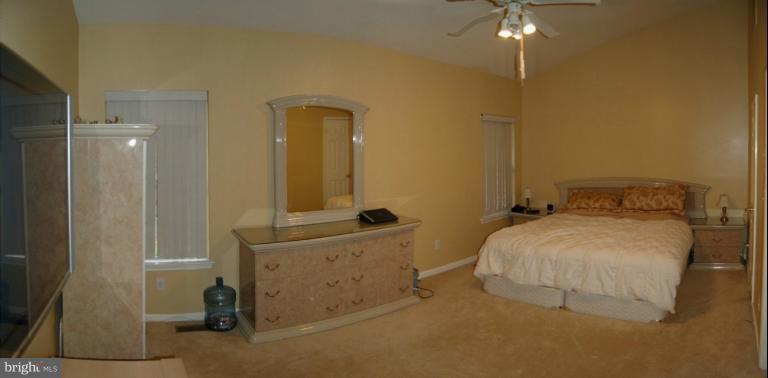 11 Suncroft Court Silver Spring, MD 20904 - Photo 8 of 21 Bedroom (Master)