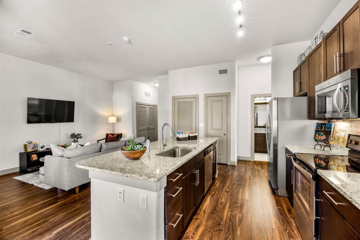 8100 Anderson Mill Road, Unit 2301 Austin, TX 78729 - Photo 7 of 19 Up To One month Free!
Community of the Year 2023-2025