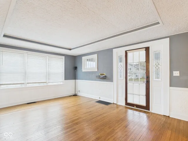 $159,900 | 3629 Main Street, Anderson, IN 46013