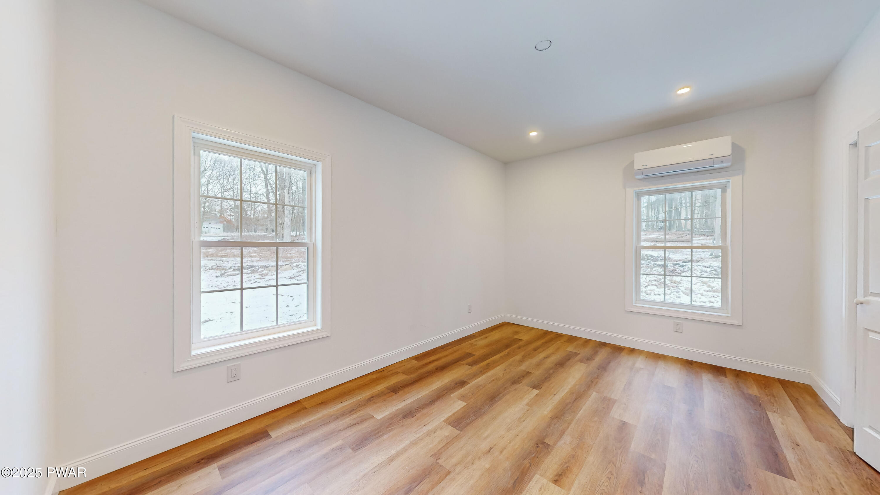 209 Bindale Road Tamiment, PA 18371 - Photo 15 of 30 609-Kili-Way-01202025_091239