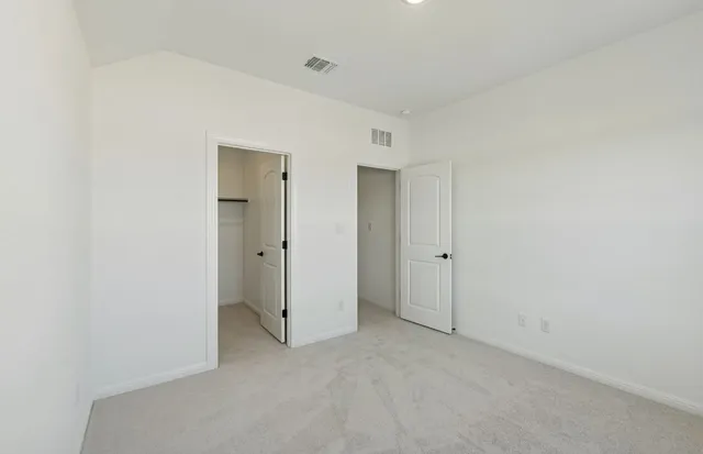 $629,900 | 240 Archway Lane, Liberty Hill, TX 78642