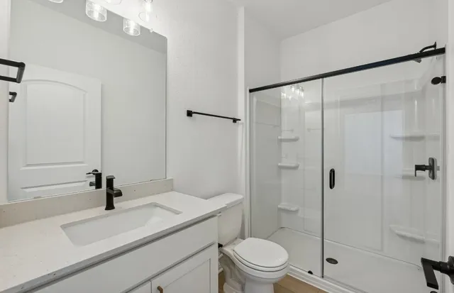 $629,900 | 240 Archway Lane, Liberty Hill, TX 78642