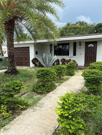 $2,800 | 1561 Northwest 8th Terrace, Unit 1561, Homestead, FL 33030