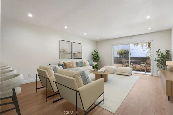 $465,000 | 1121 Obispo Avenue, Unit 108, Long Beach, CA 90804