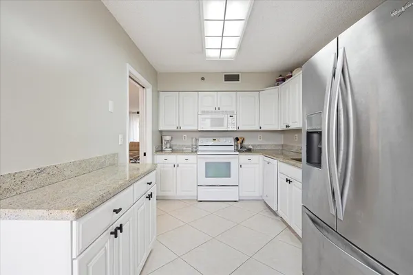 $5,000 | 7564 Regency Lake Drive, Unit 502, Boca Raton, FL 33433