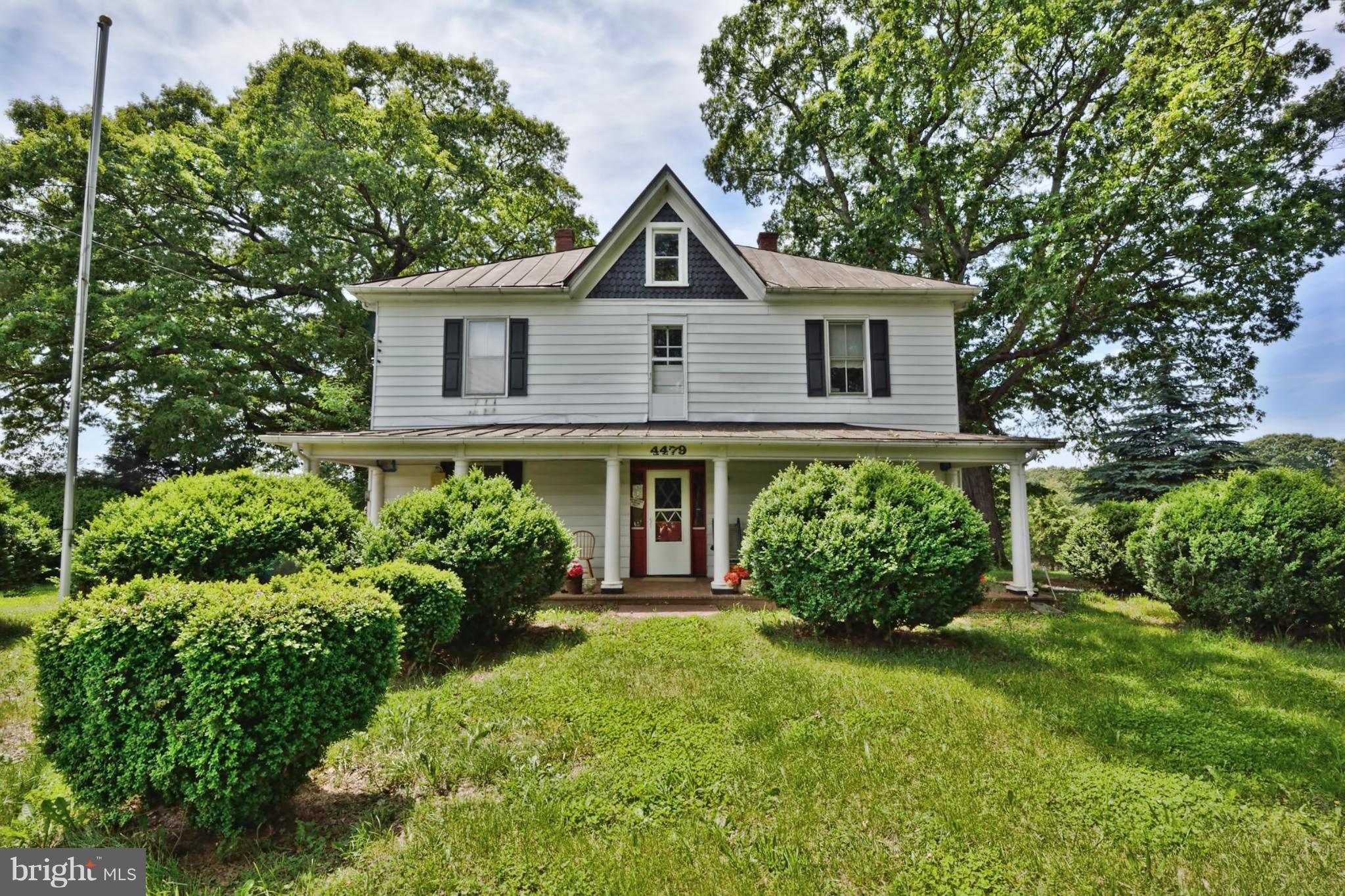 4479 Courtneys Corner Road Sumerduck, VA 22742 - Photo 25 of 30 a front view of a house with a yard