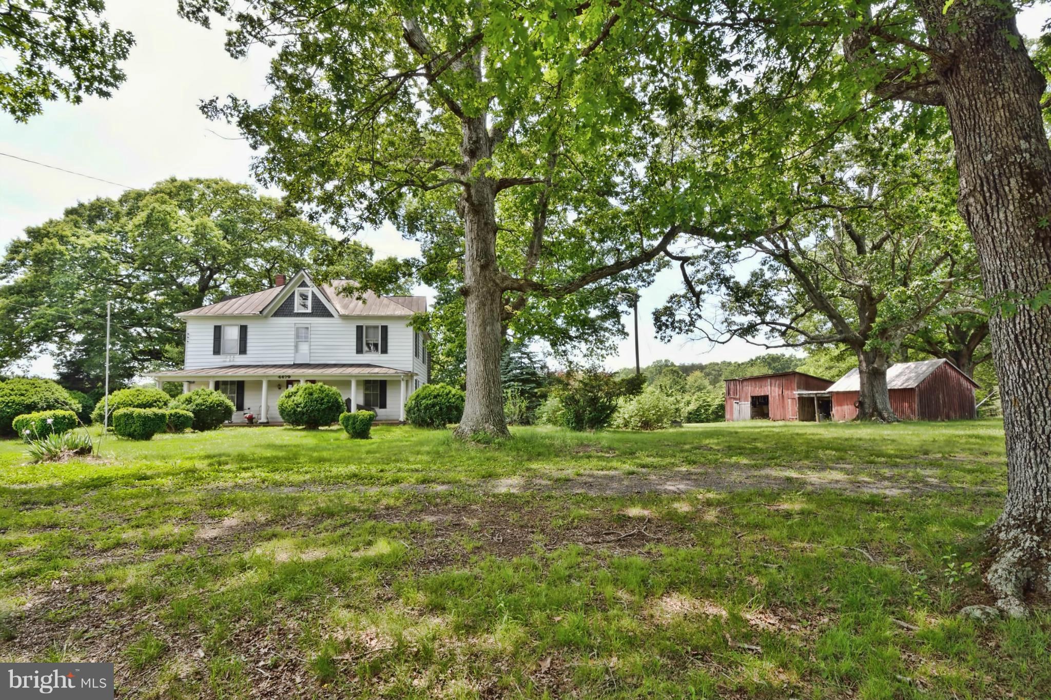 4479 Courtneys Corner Road Sumerduck, VA 22742 - Photo 26 of 30 a house view with a garden space