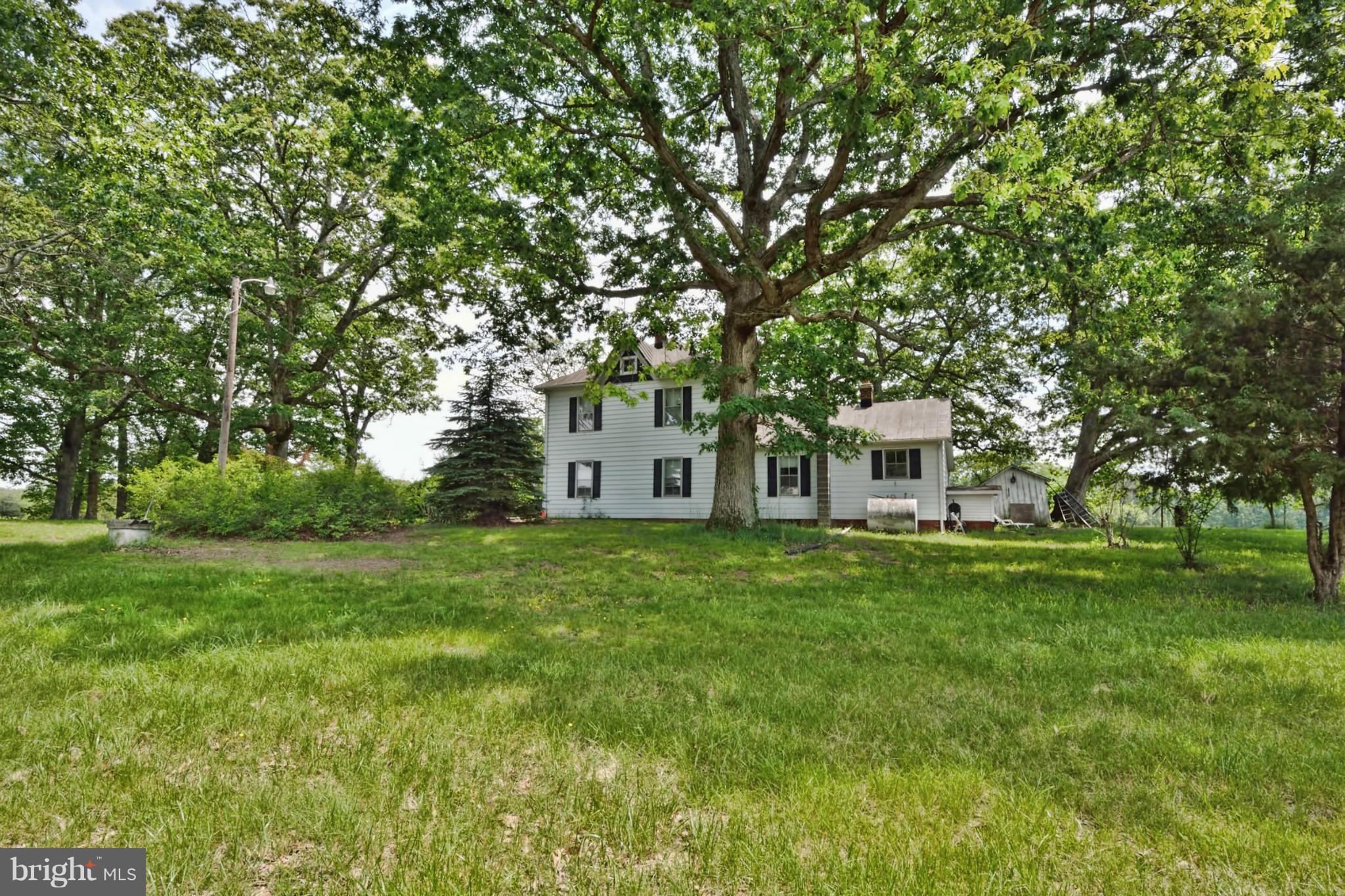 4479 Courtneys Corner Road Sumerduck, VA 22742 - Photo 28 of 30 a front view of a house with a garden