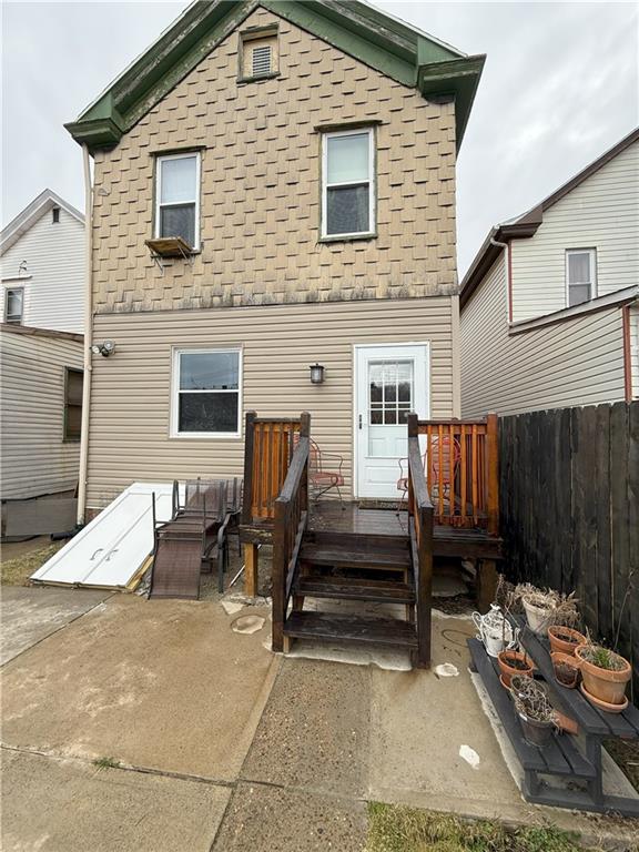 1106 Valley Street McKees Rocks, PA 15136 - Photo 16 of 16