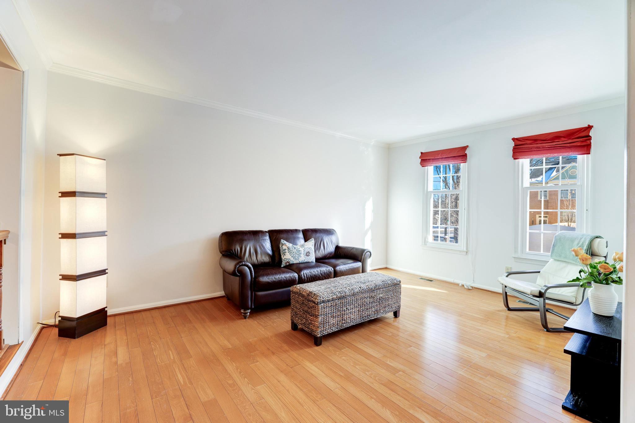 9053 Ottawa Place Silver Spring, MD 20910 - Photo 7 of 65 Great space for entertaining, open to kitchen & DR