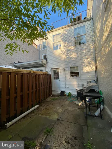 $2,600 | 1444 South Charles Street, Baltimore, MD 21230
