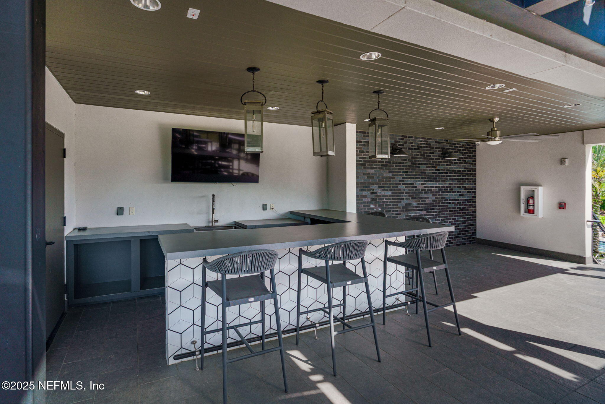 9918 Filament Boulevard Jacksonville, FL 32256 - Photo 95 of 106 eTown Recharge-08