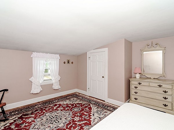 55 Ellery Road Waltham, MA 02453 - Photo 15 of 30 Gallery Image 15