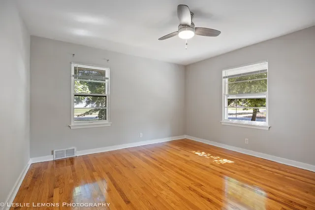 $2,900 | 329 East 8th Avenue, Naperville, IL 60563