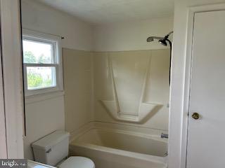6343 Bozman Neavitt Road Neavitt, MD 21652 - Photo 9 of 23 a bathroom with a bathtub and a shower