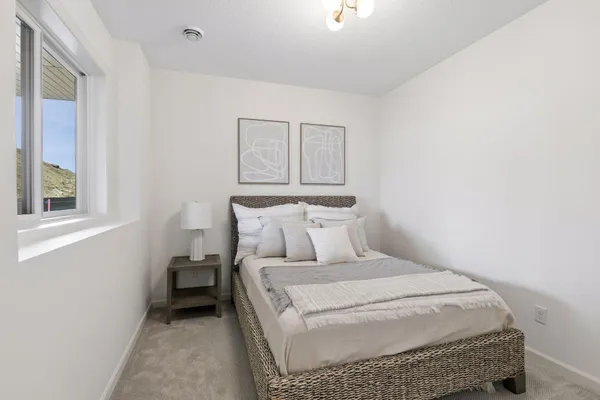 $1,049,900 | 10145 Peony Lane North, Maple Grove, MN 55311