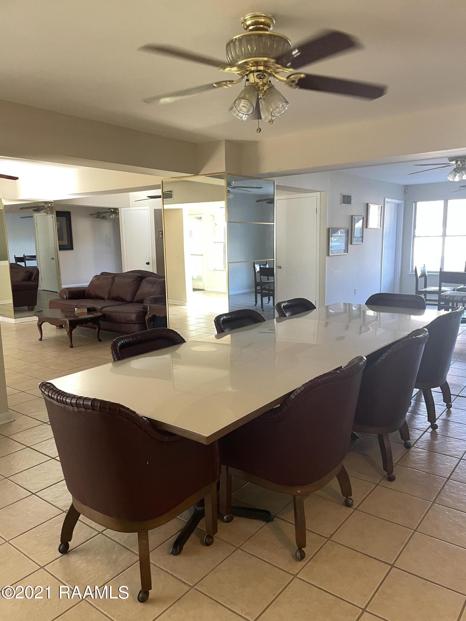 201 South College Road, Unit 215 Lafayette, LA 70503 - Photo 17 of 24 Gallery Image 17