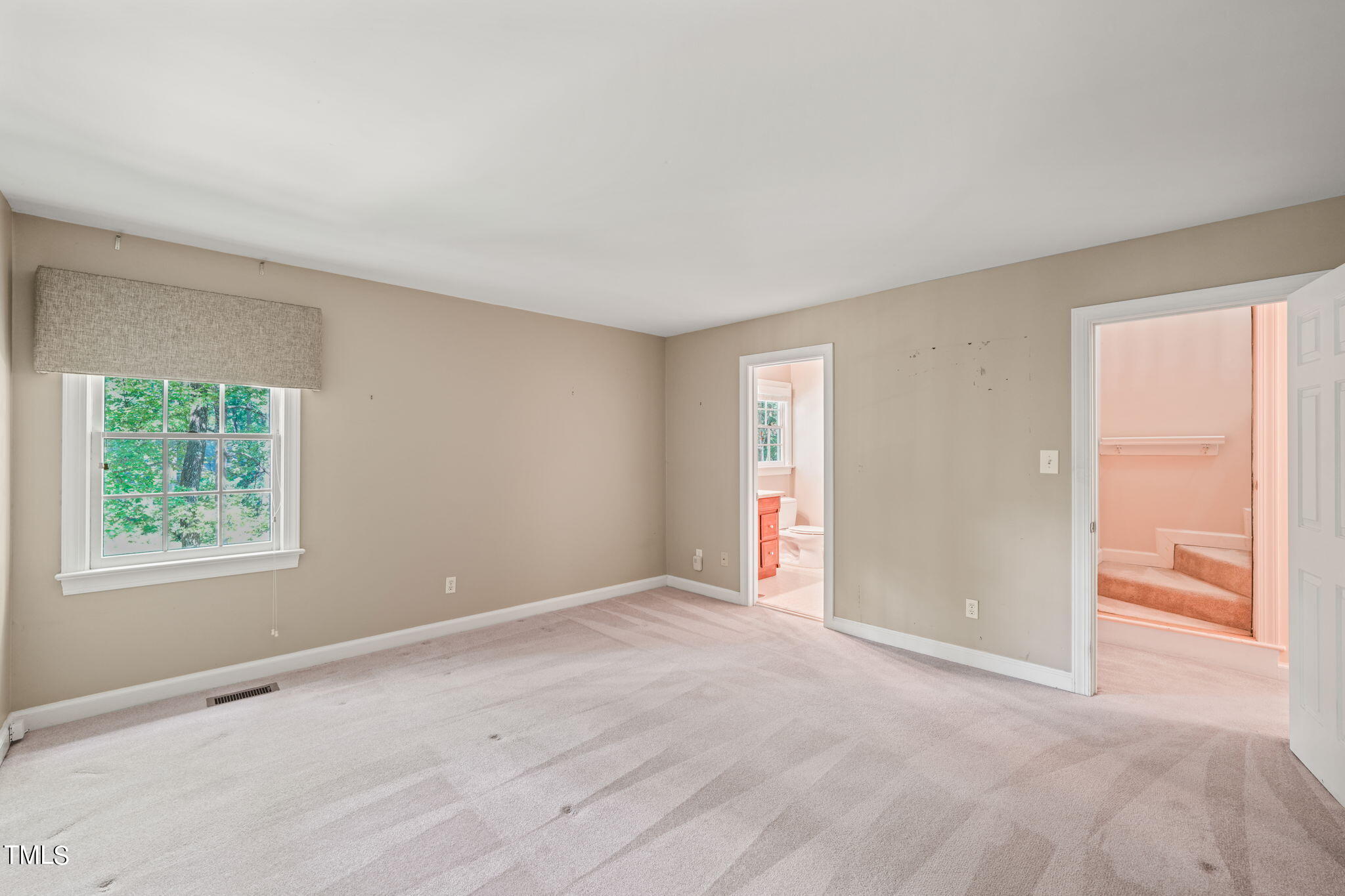 634 Weathergreen Drive Raleigh, NC 27615 - Photo 24 of 38 Master 2 (2)