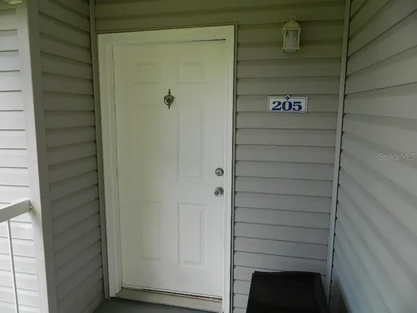 $1,450 | 2593 Grassy Point Drive, Unit 205, Lake Mary, FL 32746