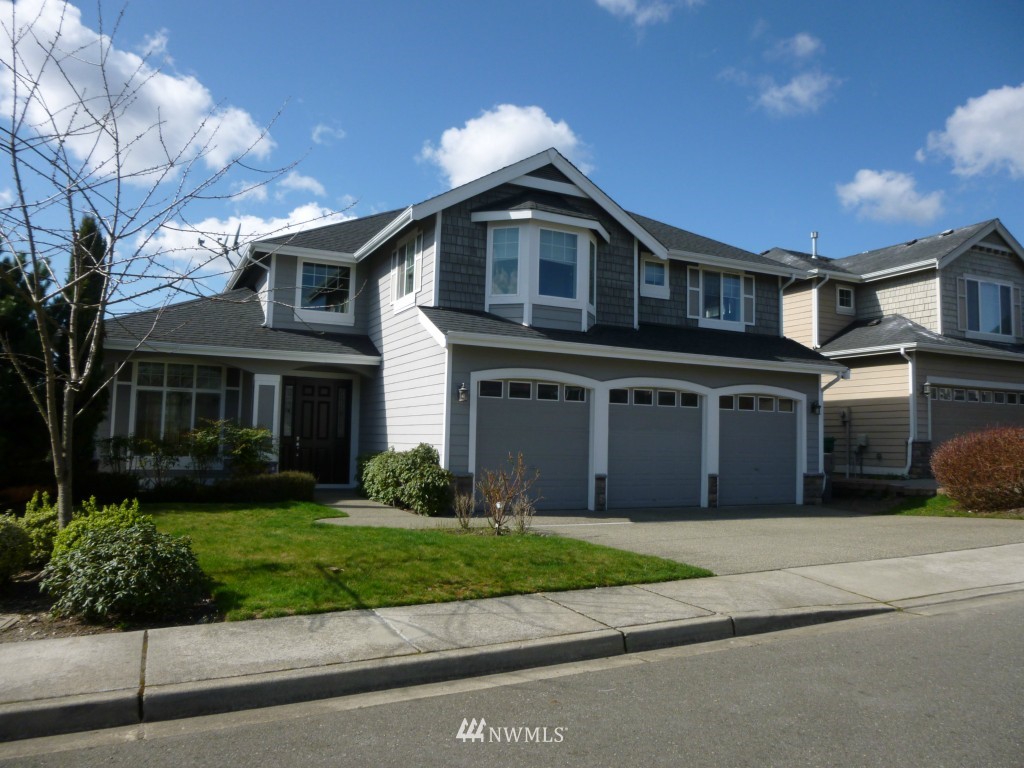 18812 35th Drive Southeast Bothell, WA 98012 - Photo 2 of 25 Gallery Image 2