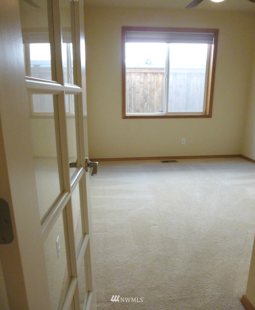 18812 35th Drive Southeast Bothell, WA 98012 - Photo 13 of 25 Gallery Image 13